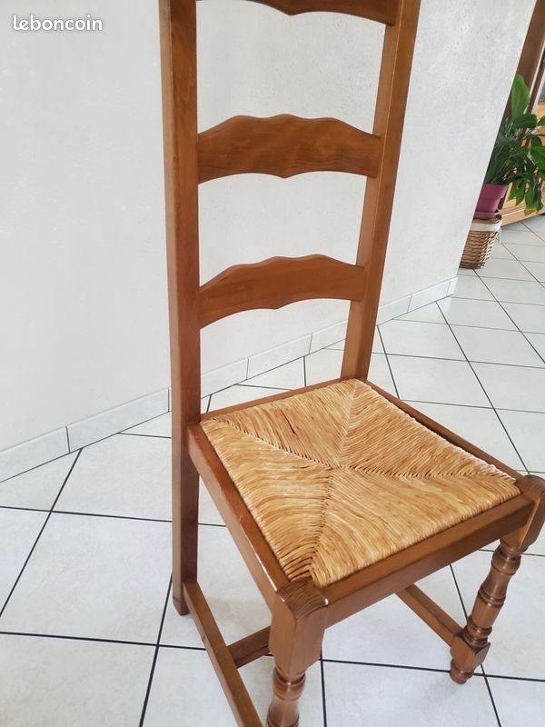 Table salle à manger et 4 chaises (image 3)