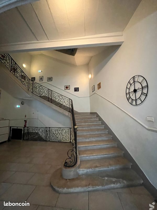 Immeuble 779 m² · à Tarascon · 779 m² · 693 000 €