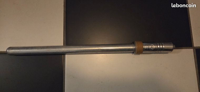 Ancienne pompe à vélo en aluminium OKE vintage cyclo ancien | UK