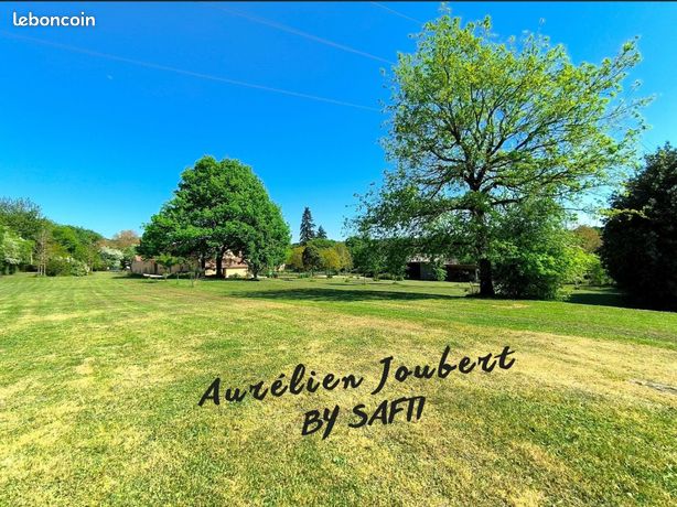 Propriété 3 pièces 135 m²