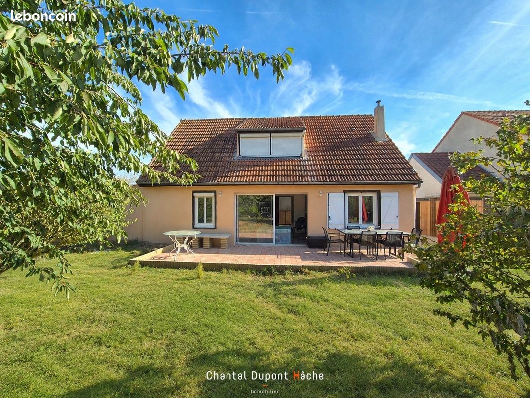 Maison 4 pièces 110 m² · à Chartres · 110 m² · 219 000 €
