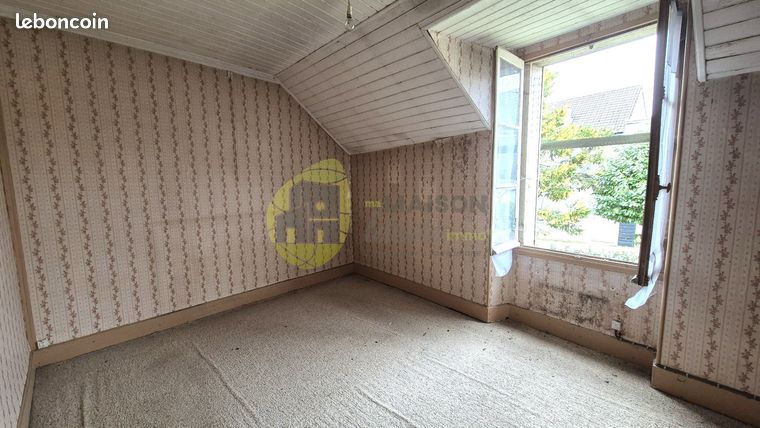 https://img.leboncoin.fr/api/v1/lbcpb1/images/22/00/f9/2200f9d9528fc862b976fb293be3ac499c0b09d8.jpg?rule=ad-image