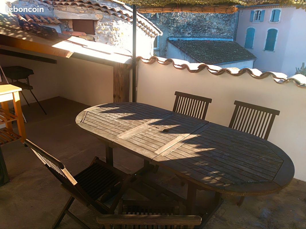 Les Vans centre ville maison avec terrasse (image 14)
