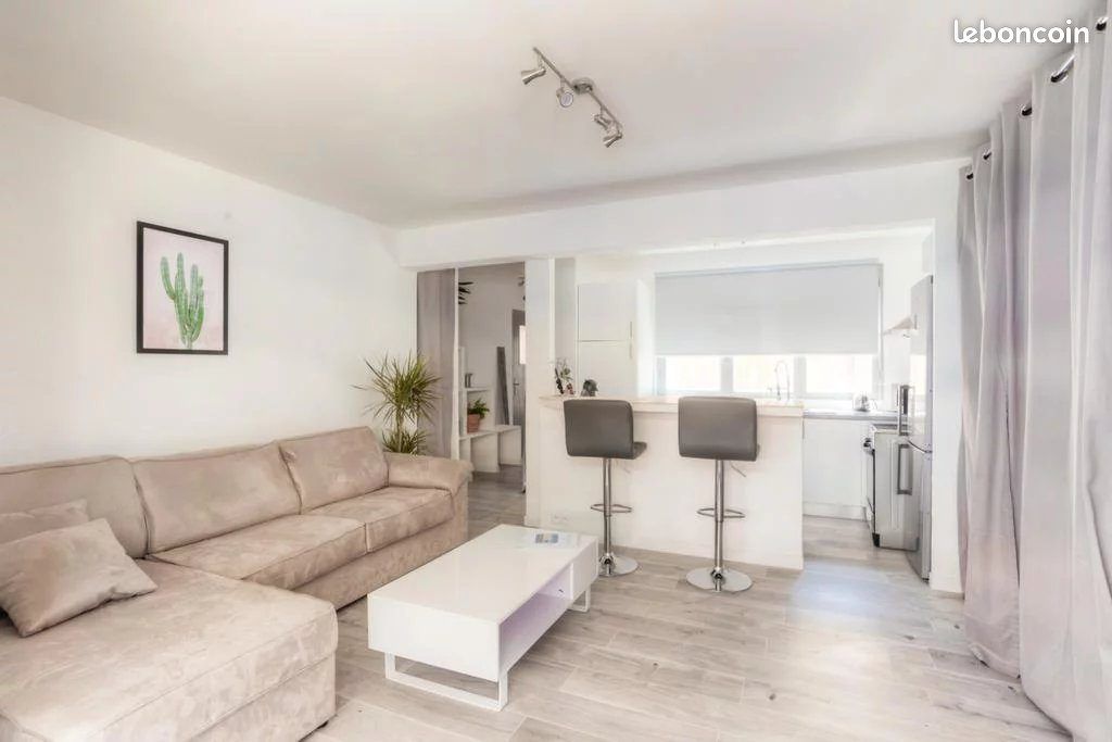 Appartement 1 pièce 33 m² · à Vallauris · 33 m² · 751 €/mois