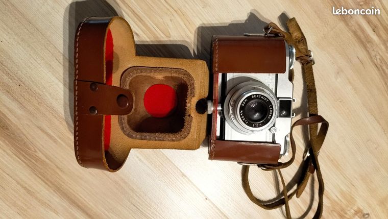 Royer Savoy III B avec objectif 50 mm f 2,8 Som Berthiot