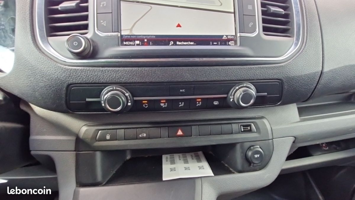 Citroën Jumpy FOURGON m bluehdi 120 ss bvm6 driver (image 26)