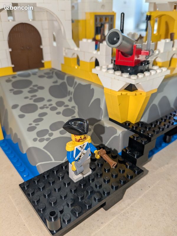 1989 Lego Pirates set 6276 Fortresse Eldorado et 6257 le