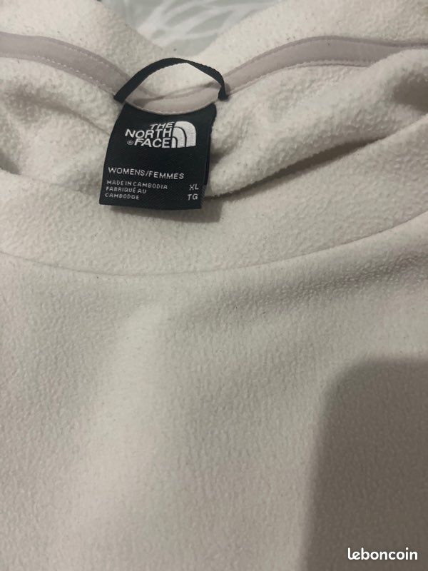 Pull northface blanc et écriture noir (image 4)