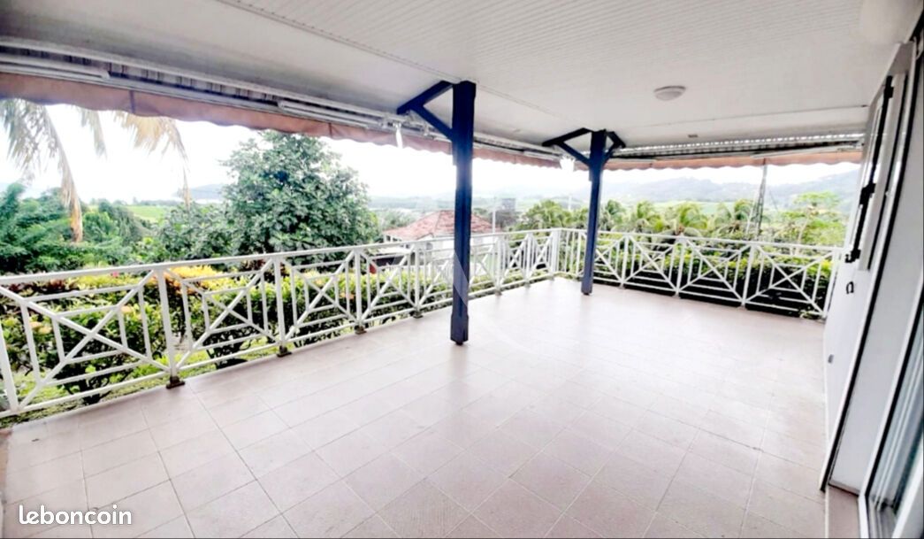 Maison 3 pièces 69 m² · à La Trinité · 69 m² · 1 350 €