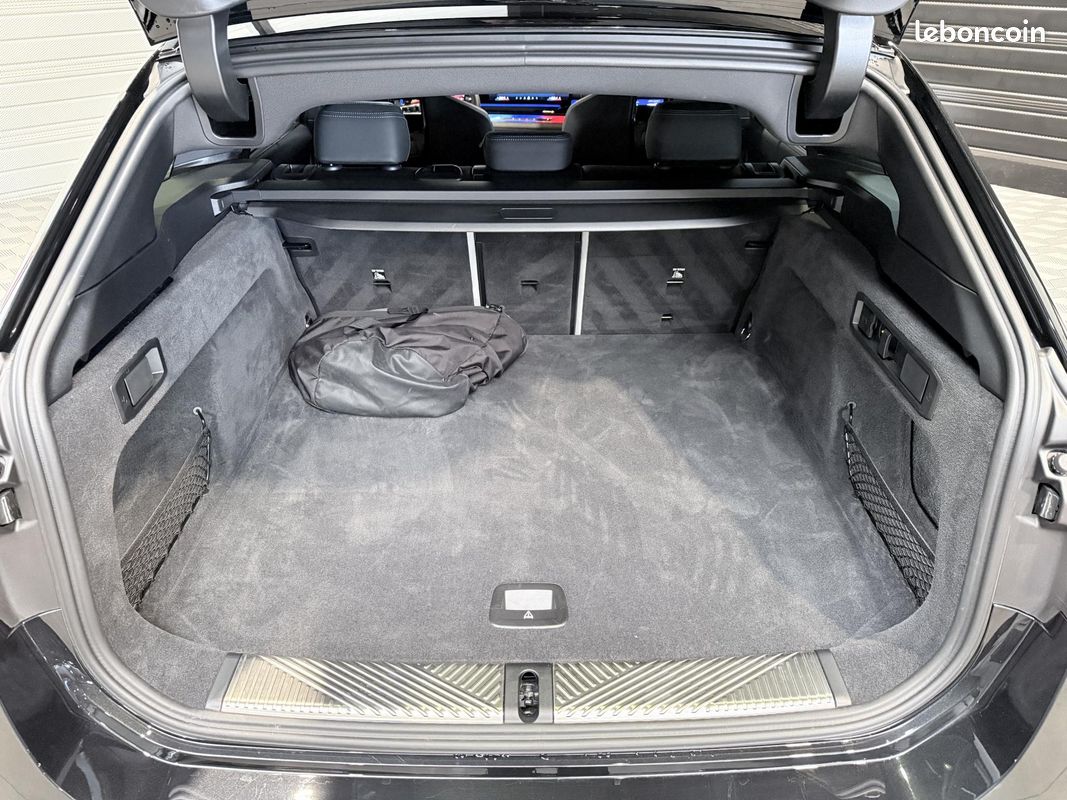 BMW M5 Touring 4.4 V8 727Ch BVA8 G99 PHEV, OPTIONS ++++, 13 900Km, IMMAT FR, GARANTIE 12/2027.. (image 28)