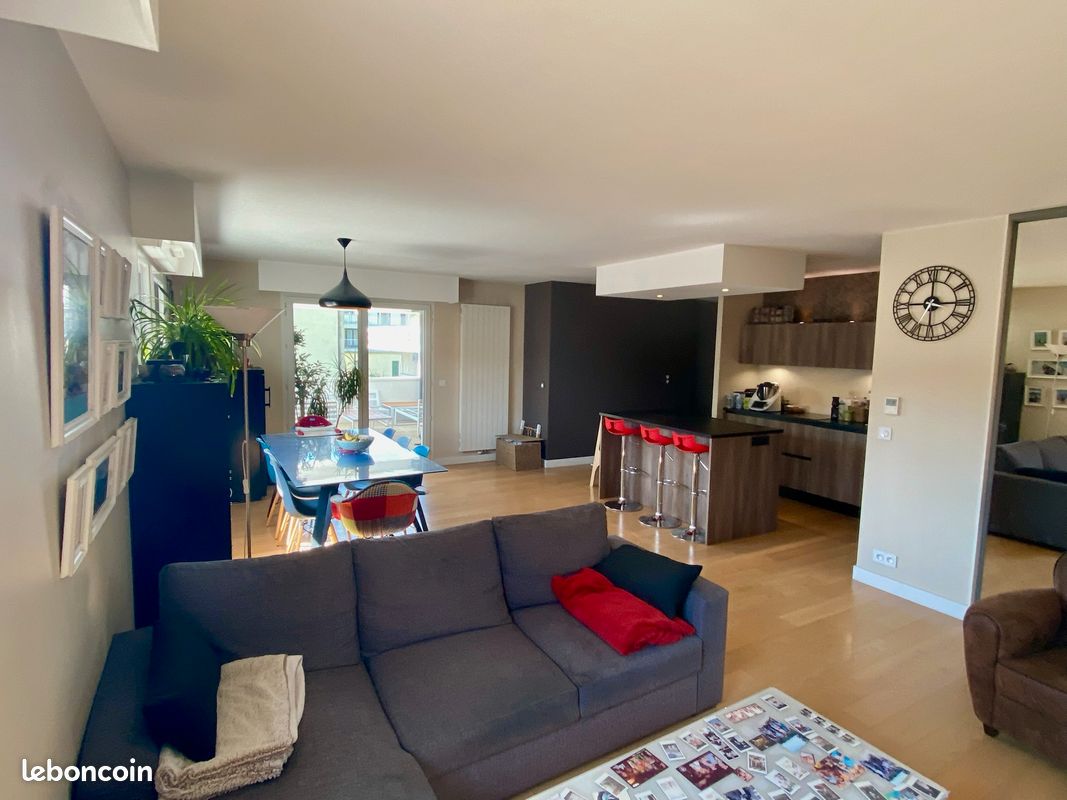 Appartement 3 pièces 88 m² · à Annecy · 88 m² · 1 675 €/mois