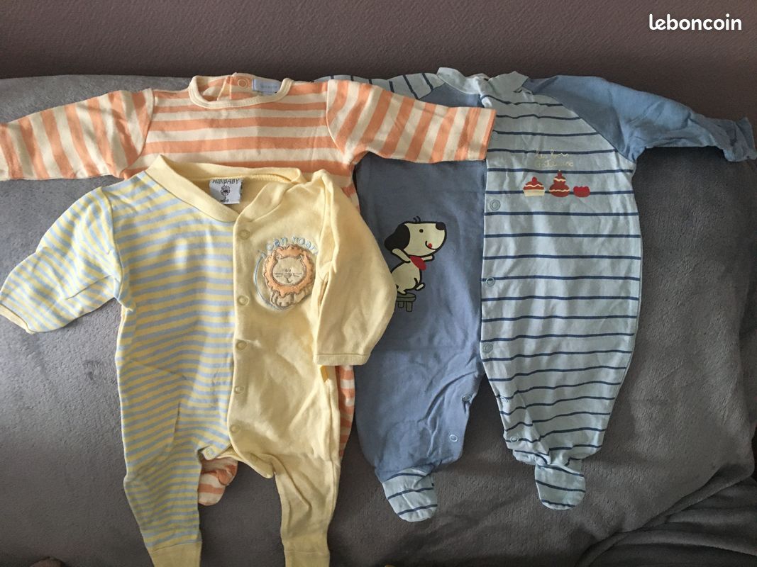 Lot Vêtements bébé 3 mois (image 1)