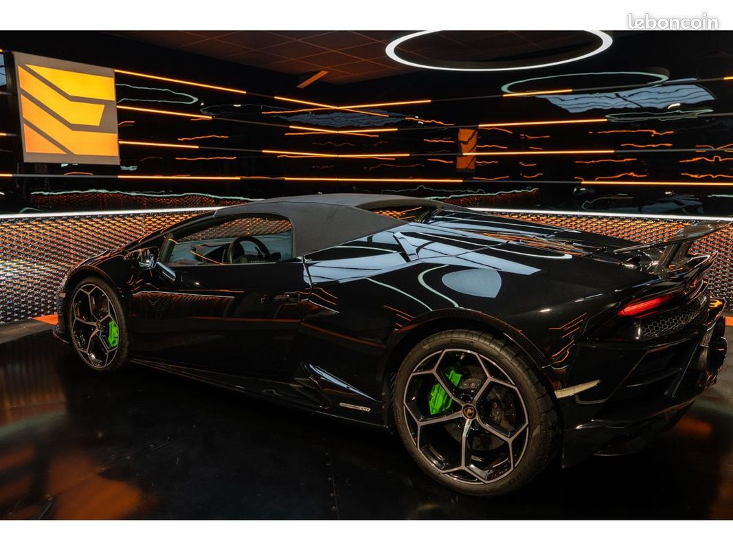 Lamborghini huracan spyder evo spyder 5.2 v10 640 (image 5)