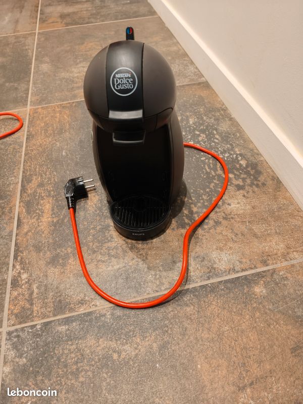 Cafetière Dolce Gusto (image 1)