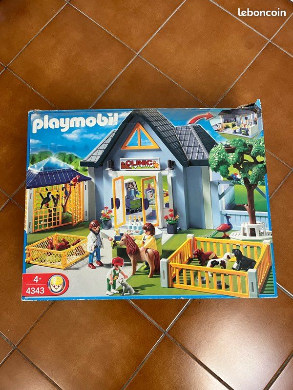Gros Lot Centre Équestre Playmobil - 50+ Animaux - Occasion Très Bon État