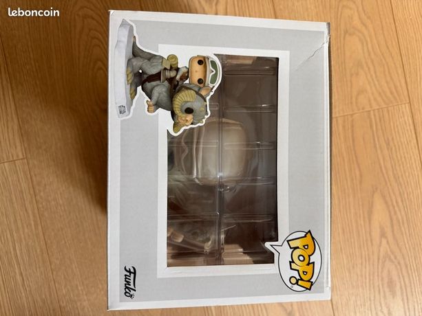 Funko POP! POP Star Wars The Empire Strikes Back Luke with Tauntaun #366