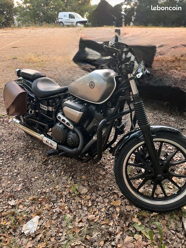 Yamaha XV 950 Bolt (image 1)