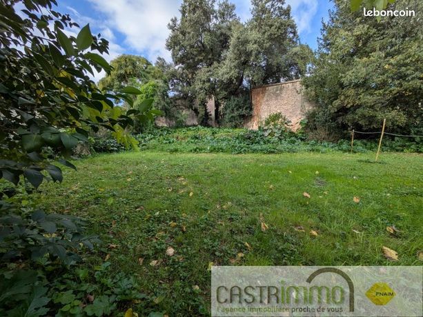 Terrain 404 m² Castries