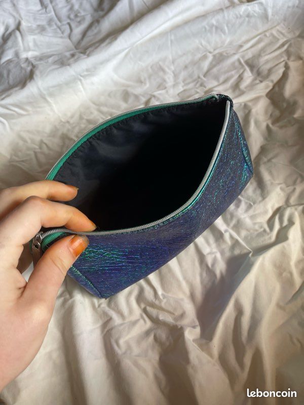 Trousse de rangement (image 2)