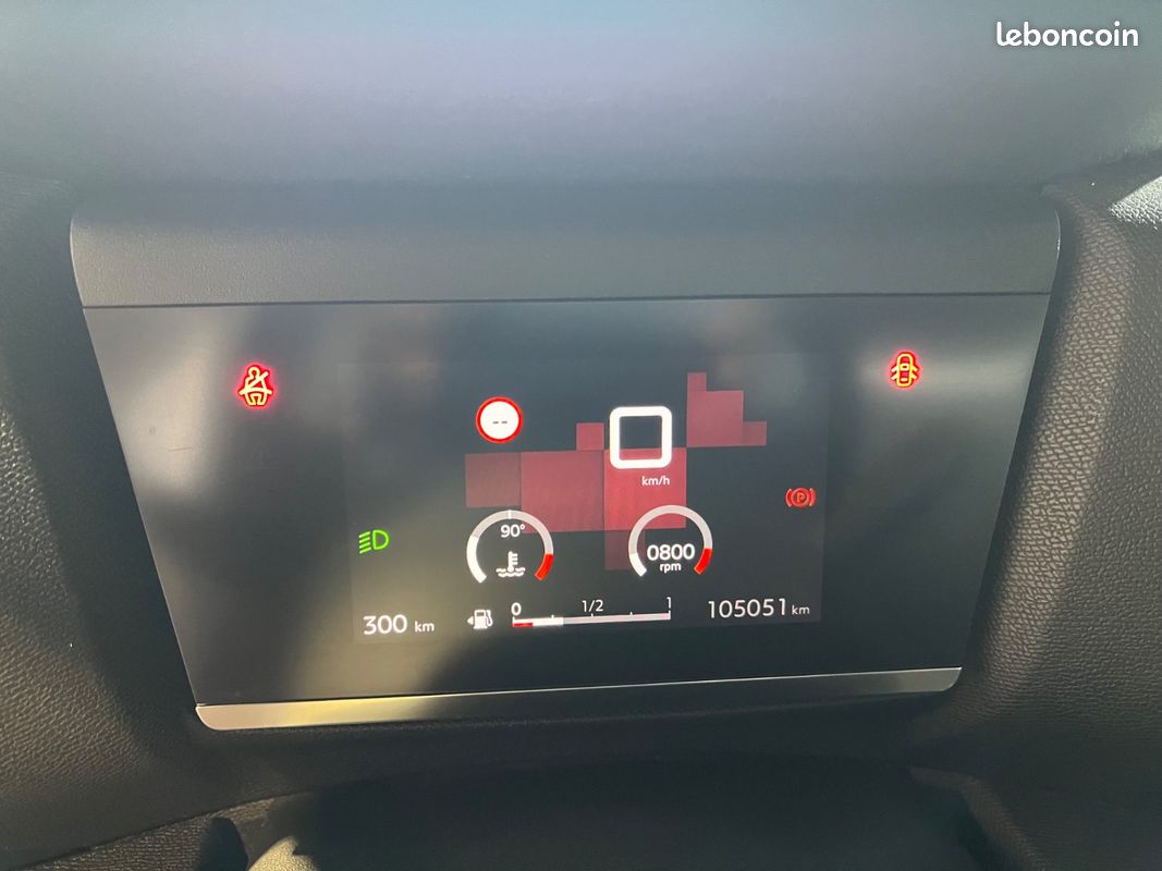 CITROEN C4 C4 BlueHDi 110 SS BVM6 Feel Pack (image 12)