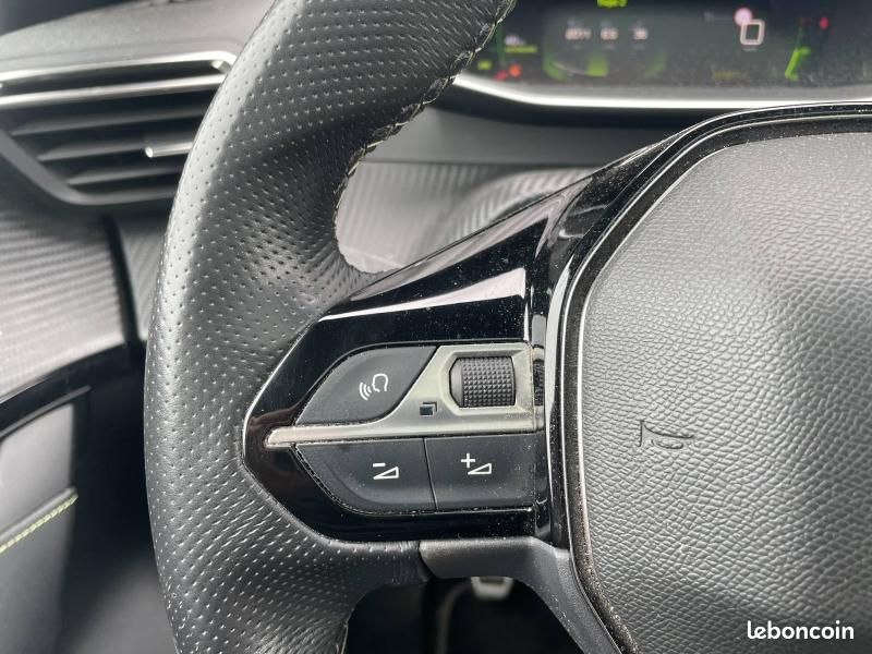 Peugeot 208 1.2 PureTech 100ch S&S GT Line (image 15)