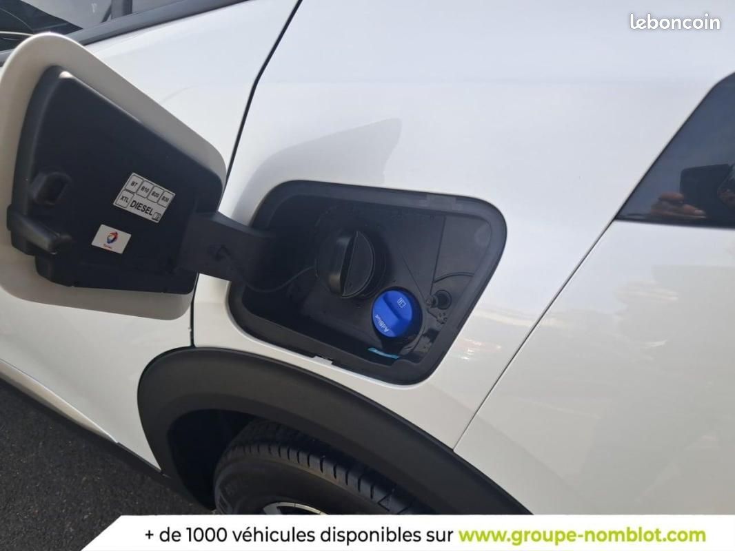 Peugeot 2008 BlueHDi 110 S&S BVM6 Allure Pack (image 20)
