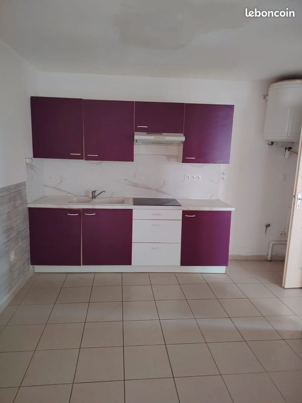 Appartement 2 pièces 40 m² · à Carmaux · 40 m² · 360 €/mois