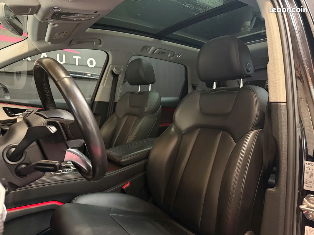 Audi Q7 3.0 V6 TDI E-TRON QUATTRO TIPTRONIC 8 AVUS EXTENDED / ATTELAGE ELECTRIQUE (image 21)