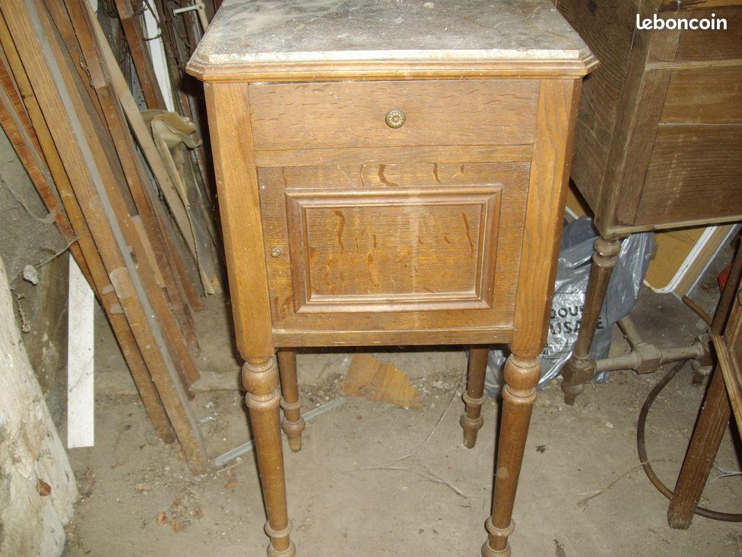 Table de nuit (image 1)