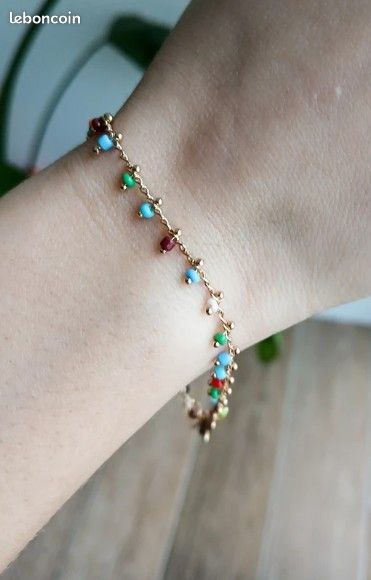 Bracelet Fille En Acier Inoxydable Doré Avec Perles Multicolores - Ajustable - Neuf Sans Emballage