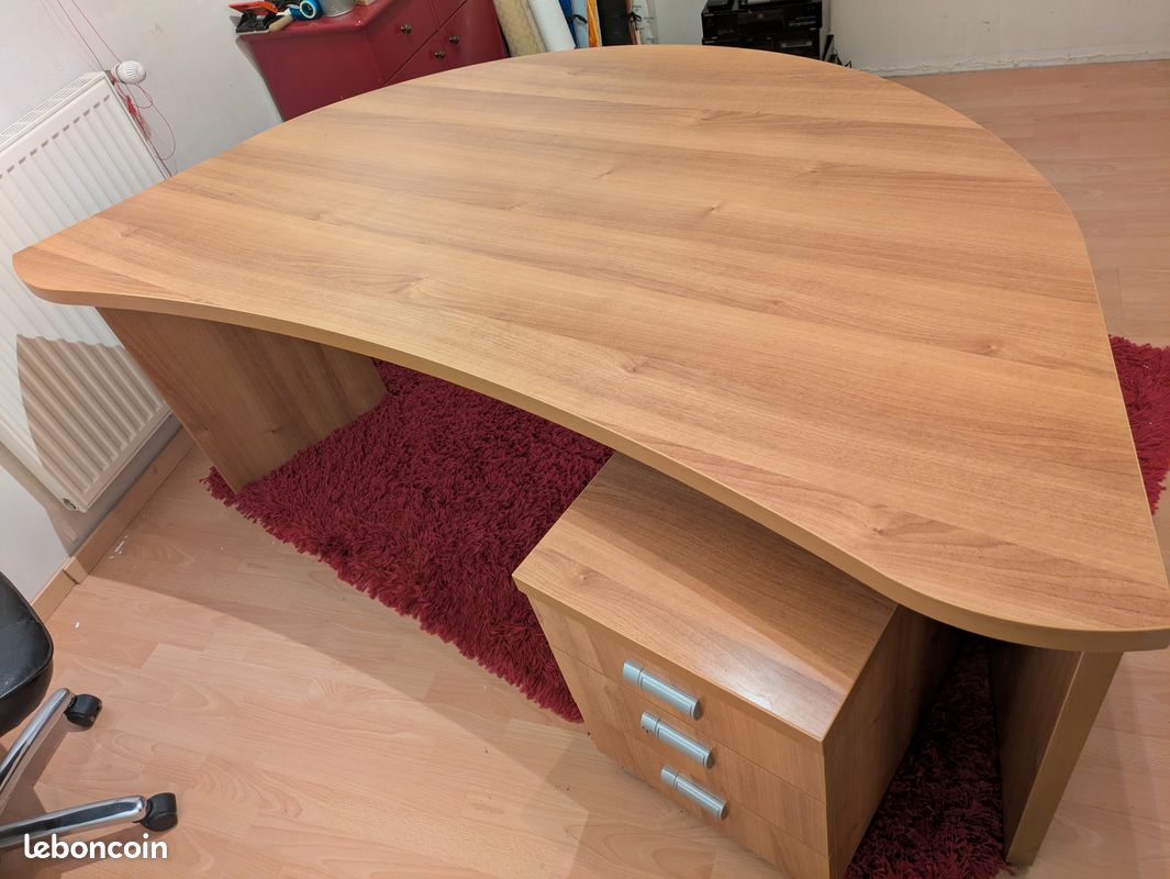 Bureau (image 3)