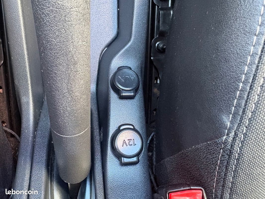 Citroën C3 1.4 VTI Airdream Confort (image 21)