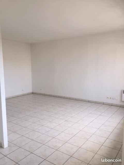 Appartement 1 pièce 34 m² · à La Tour-de-Salvagny · 34 m² · 735 €/mois