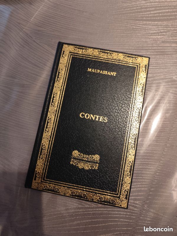 Livre "Contes" de Maupassant (image 1)