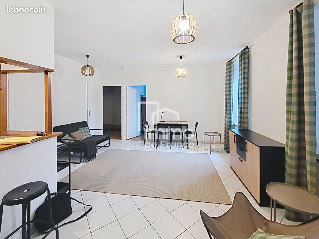 Studio 3 pièces 49 m² (image 1)