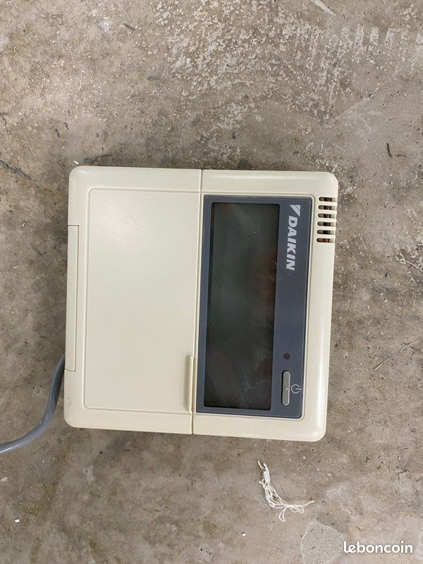 Télécommande daikin (image 1)