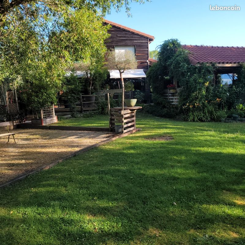 Maison 6 pièces 280 m² · à Saint-Paulien · 280 m² · 425 000 €