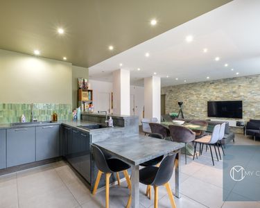 Appartement 325 000 € - 106 m²