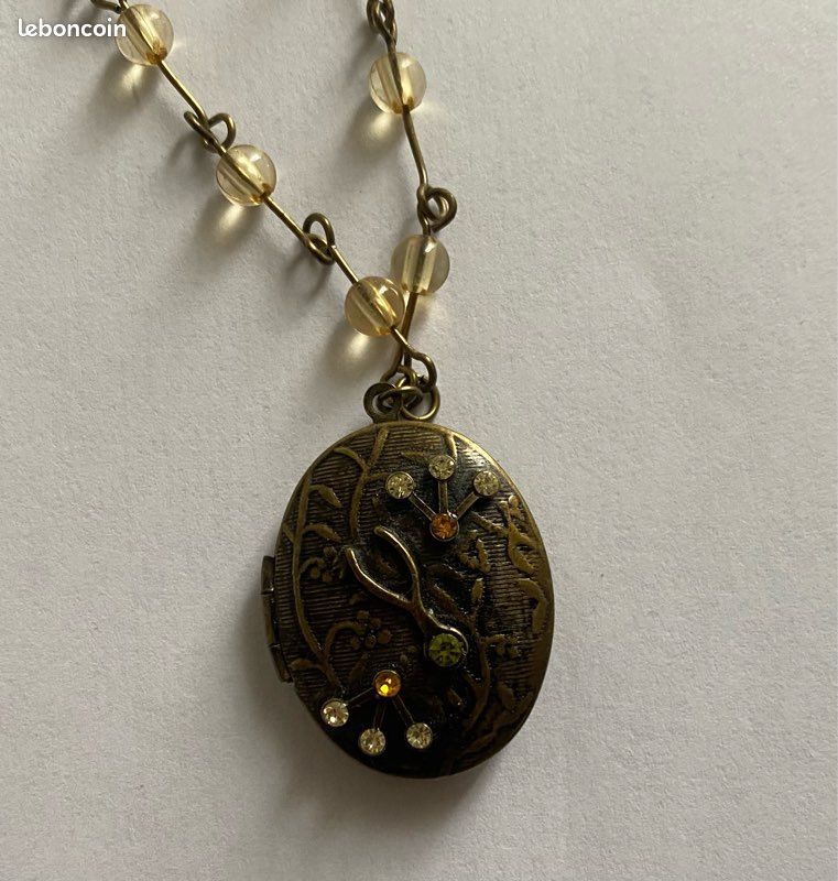 Magnifique pendentif /collier chaîne en pierres (image 11)