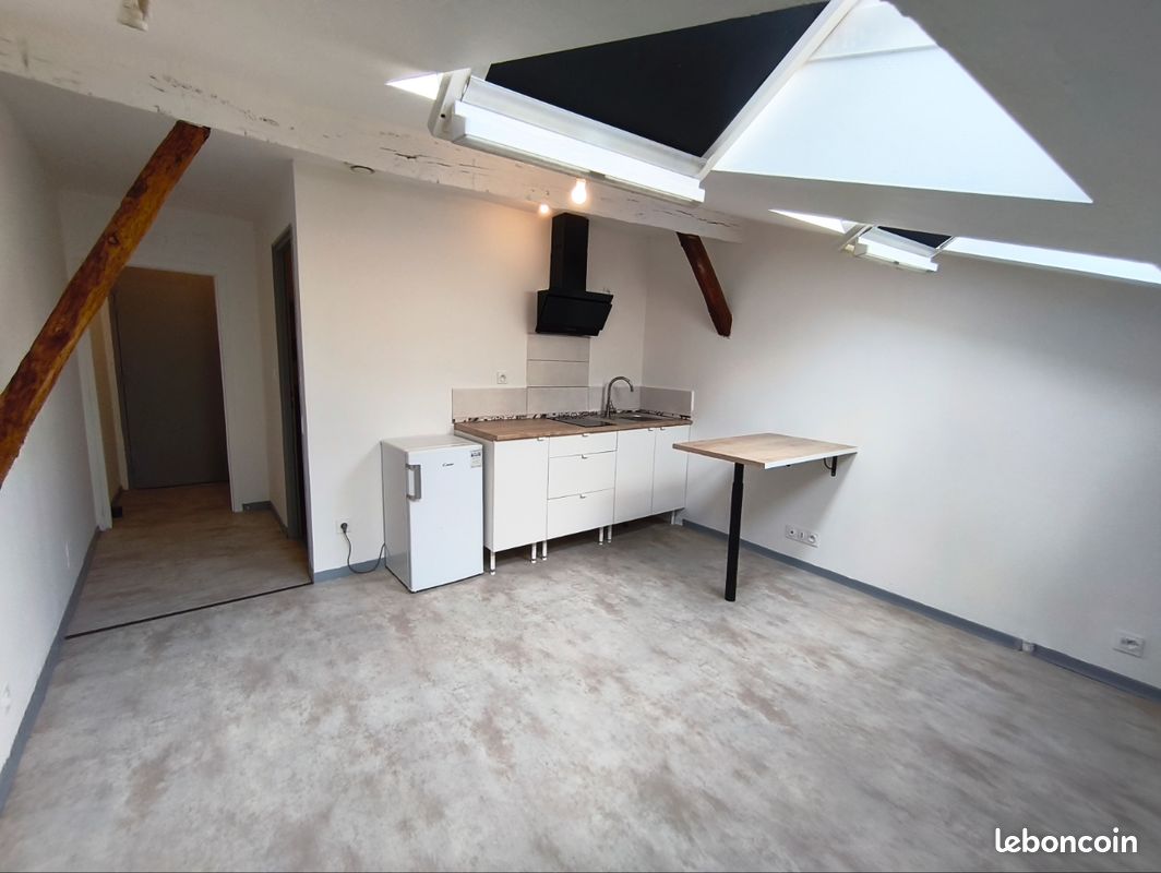 Appartement 1 pièce 24 m² · à Villeneuve-sur-Lot · 24 m² · 288 €