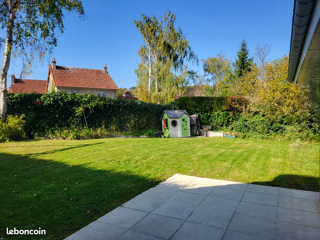 Maison 6 pièces 133 m² · à Auffargis · 133 m² · 399 000 €