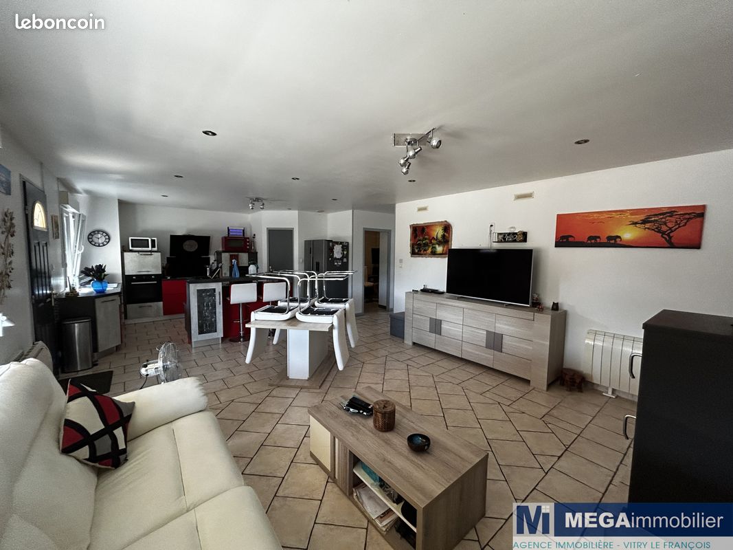 Maison 5 pièces 105 m² · à Vitry-le-François · 105 m² · 214 000 €