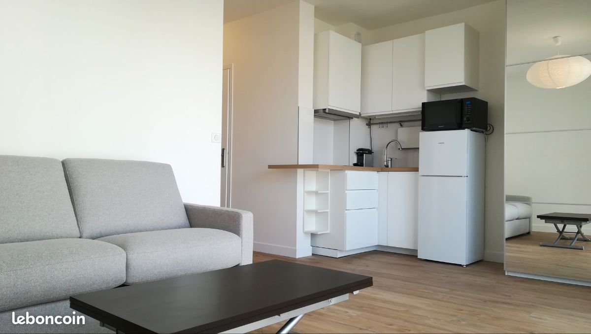 Appartement 1 pièce 21 m² · à Neuilly-sur-Seine · 21 m² · 1 090 €/mois