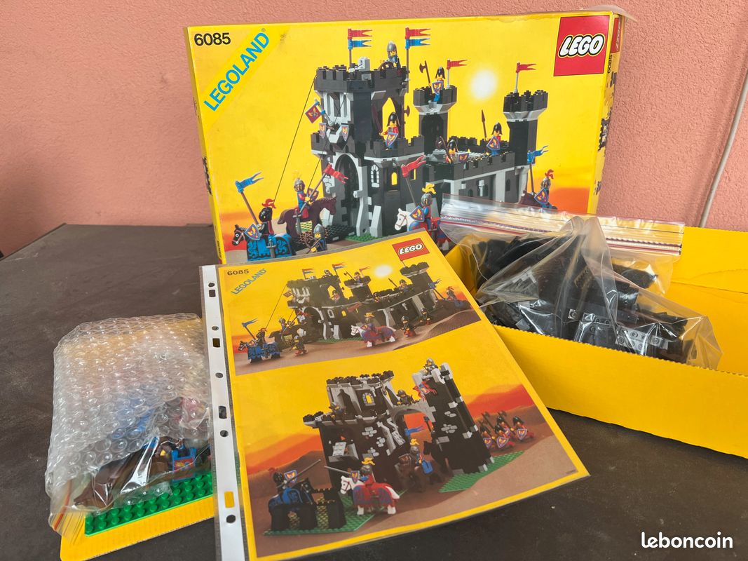 Lego - 6085 - Chateau du Monarque Noir - Black Monarch's Castle (image 8)