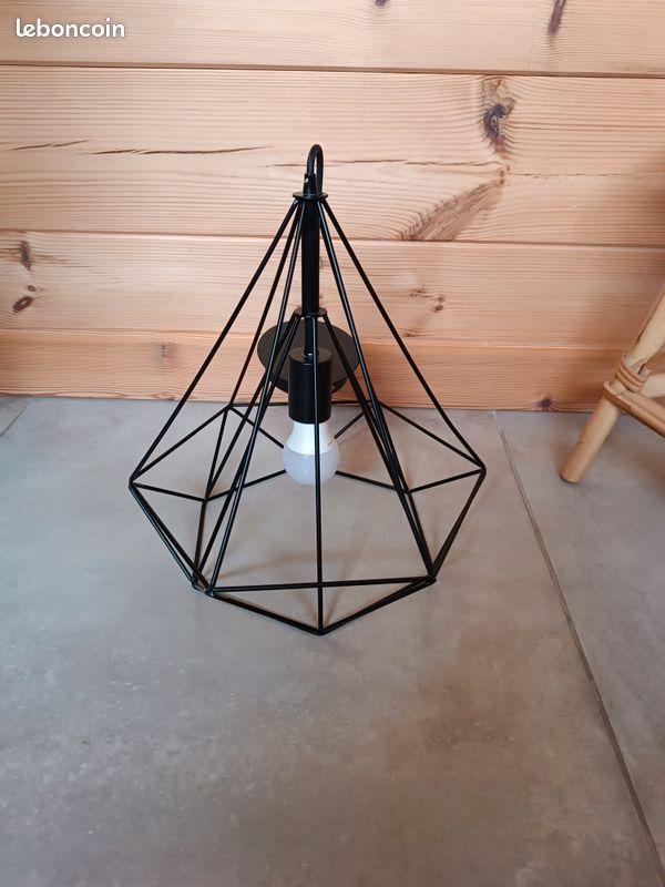 Suspension et lampe sans fil (image 1)