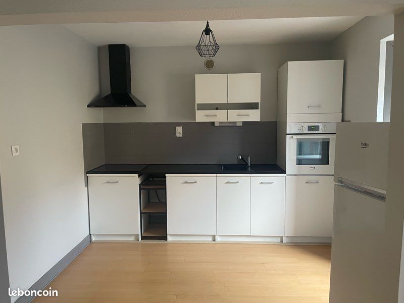 Appartement 3 pièces 58 m² · à Decazeville · 58 m² · 430 €/mois