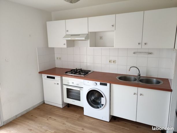 Lumineux T4 meublé de 86 m² dans résidence calme