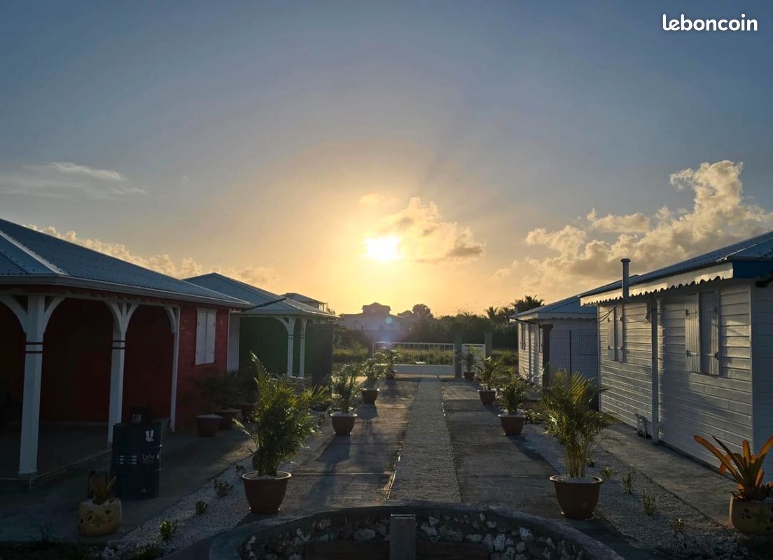 Maison 3 pièces 64 m² · à Sainte-Anne · 64 m² · 900 €/mois