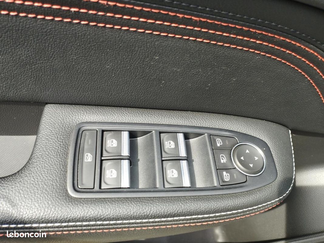 RENAULT ARKANA 1.6 E-Tech Hybride - 145 - BVA multi-modes R.S. Line Fast Track PHASE 1 (image 8)