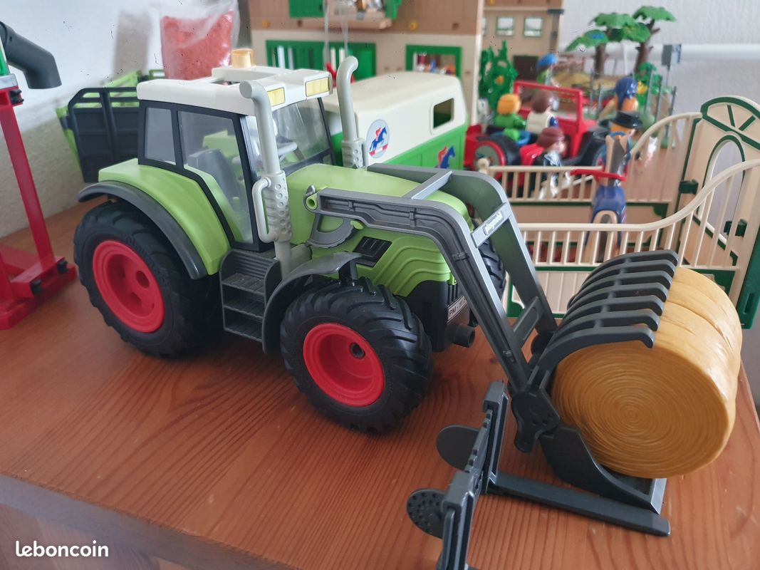 Playmobil ferme tracteur silo 4x4 enclos... (image 9)